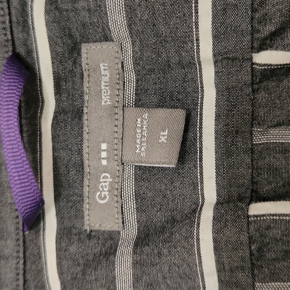 Gap men's button down shirt, sz XL - Picture 4 of 8